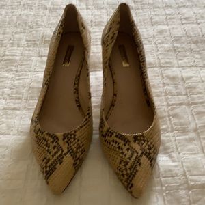 Snake skin heels size 11